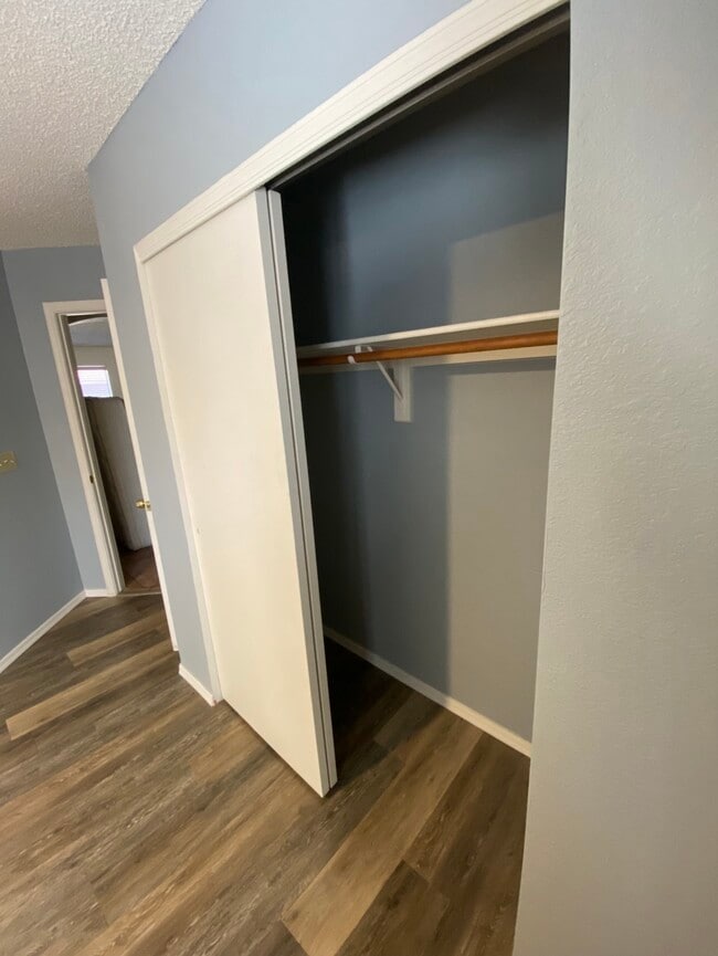 Photo - 8881 E Rose Tree St Unidad East Room