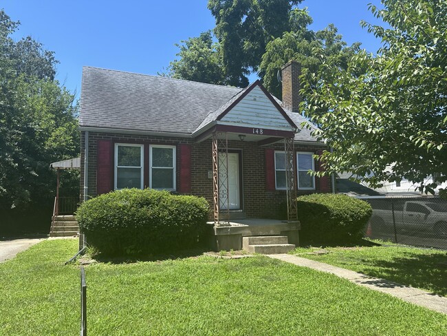 Building Photo - 148 Fairlawn Ave