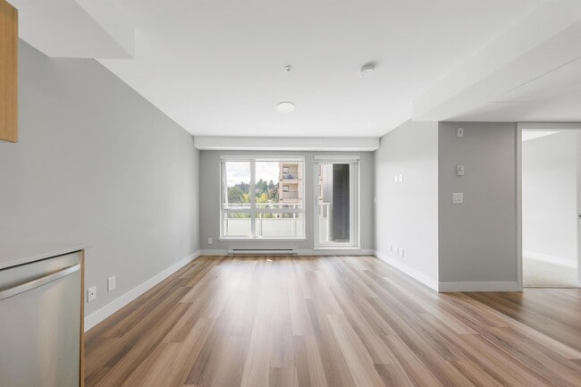 Photo - 408 E Columbia St