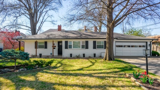 Building Photo - Gorgeous Mid-Century Home Newly Renovated From Top To Bottom - Inside And Outside - With Newer Wi...