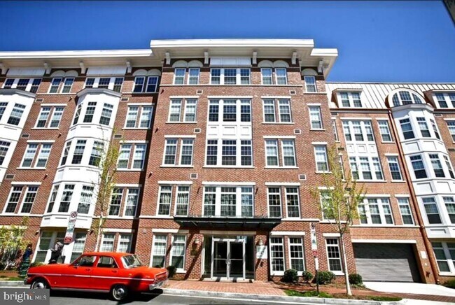 Photo - 1451 Belmont St NW Unit 202