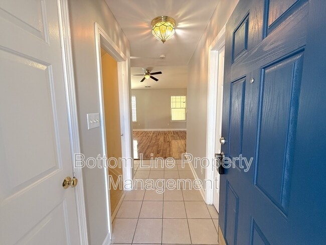 Photo - 511 Kingville Dr