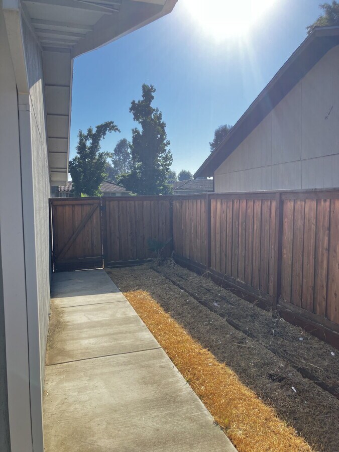 Photo - Charming 2-Bed, 2-Bath Duplex Retreat on D...