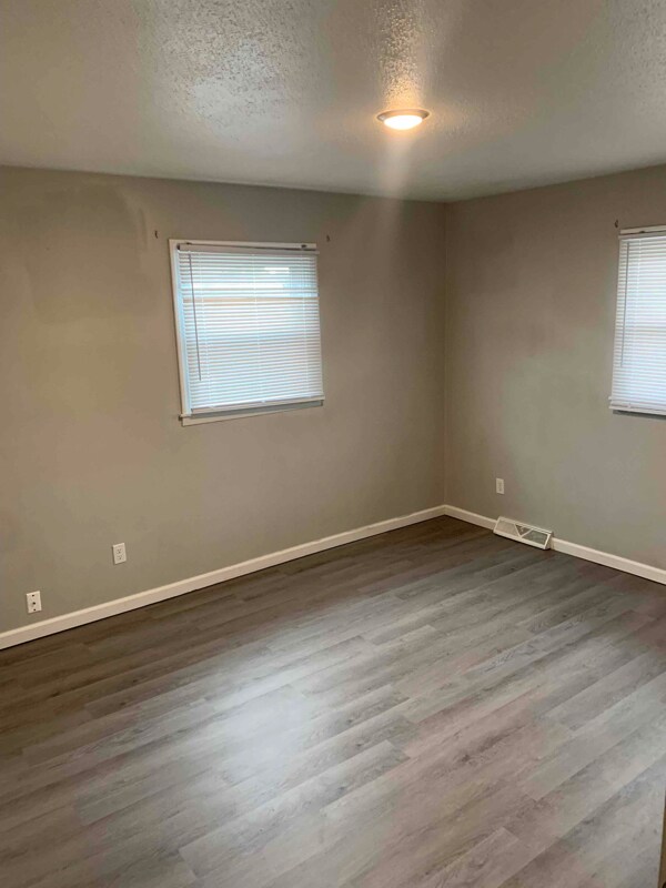 Photo - 2516 Magnolia Dr