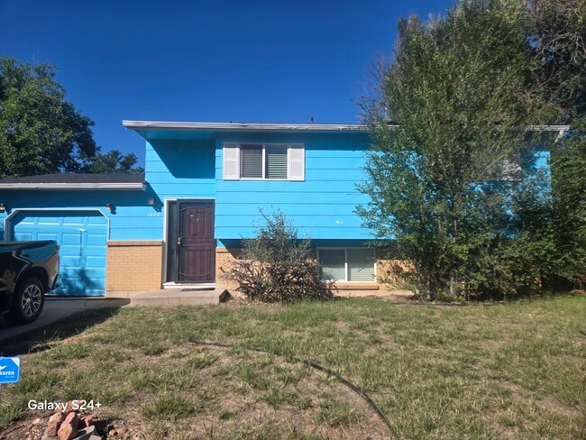 Building Photo - 1620 River Dr Rental