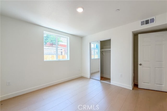 Photo - 734 E 52nd St