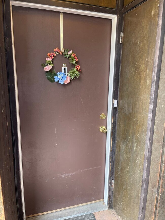 Photo - Spacious Ground Level 2 Bedroom 1 Bath Unit 1