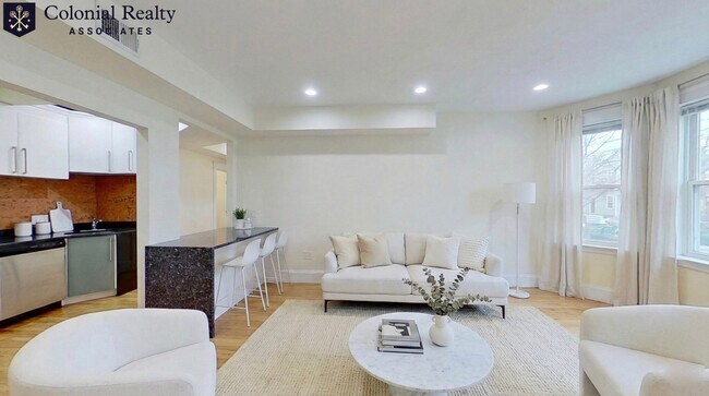 69 Babcock St Unit 1