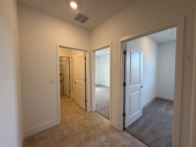 Photo - Grand New Build!