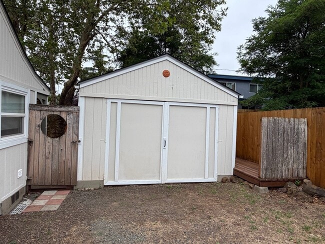 Photo - 2 Bedroom House in Eugene