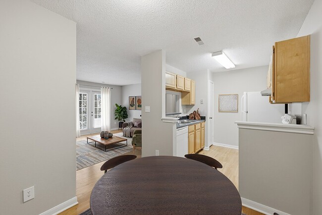 Photo - Greens of Pine Glen Apartments