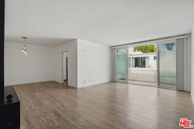 Photo - 930 3rd St Condo Unit 303