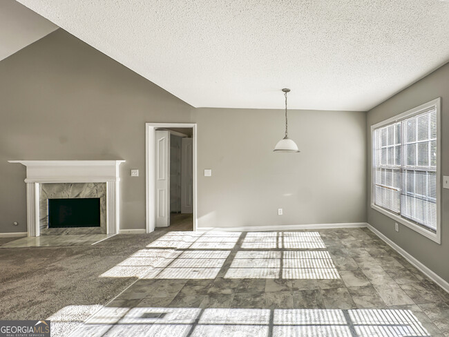 Photo - 11084 Knotty Pine Pl