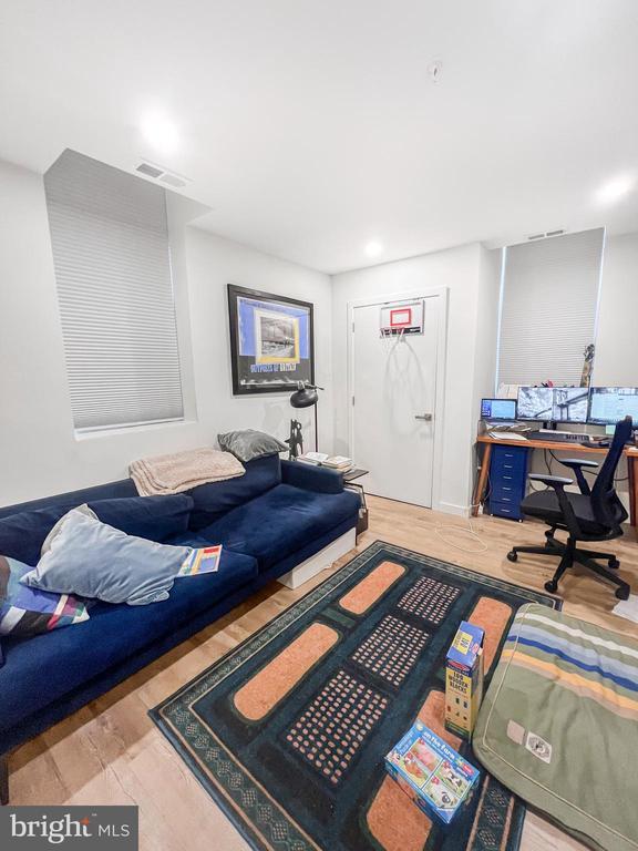 Building Photo - 610 S 6th St Unit 1A Rental
