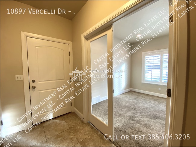 Photo - 10897 Vercelli Dr