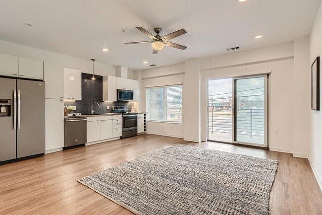Photo - 4361 S Congress Ave Condo Unit 202