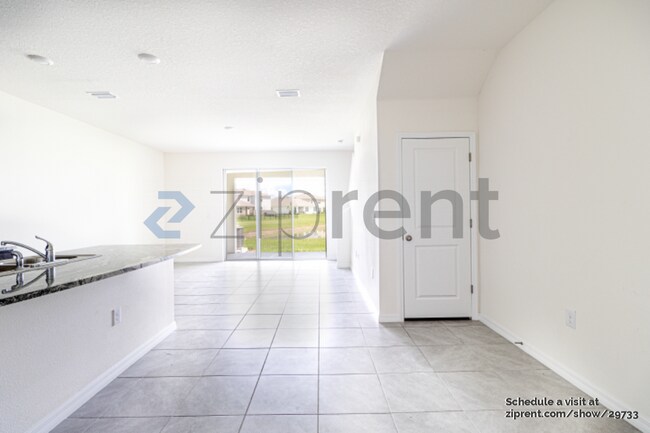 Photo - 33070 Major Oak Dr