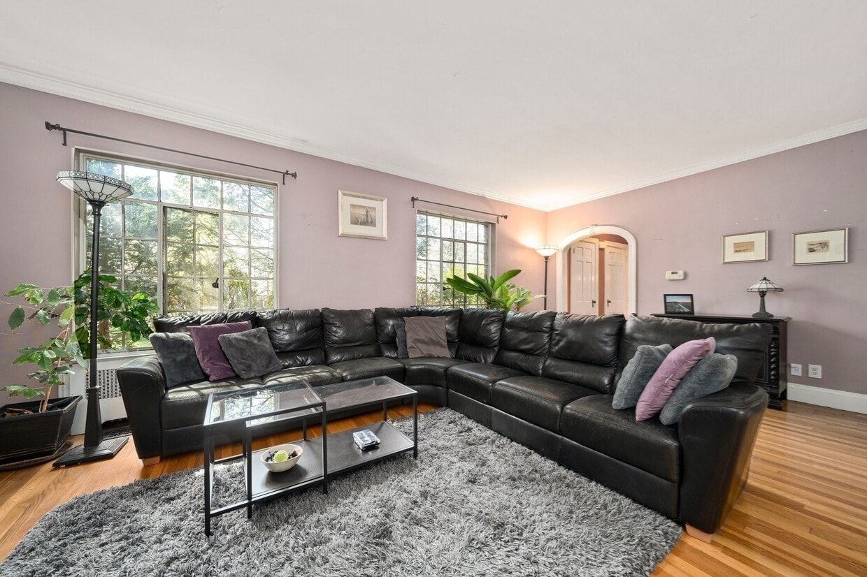 Photo - 56 W Boulevard Rd (Newton, MA)