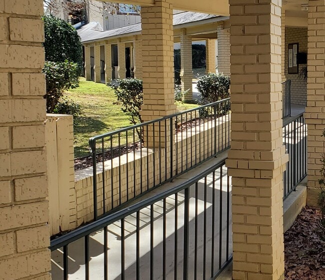 Forest Royale Apartments