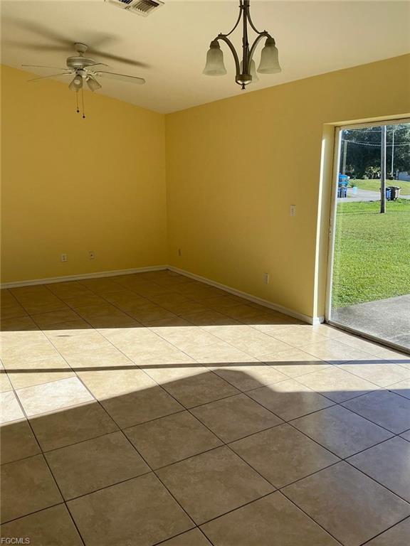 Photo - 511 Upstate Ave S