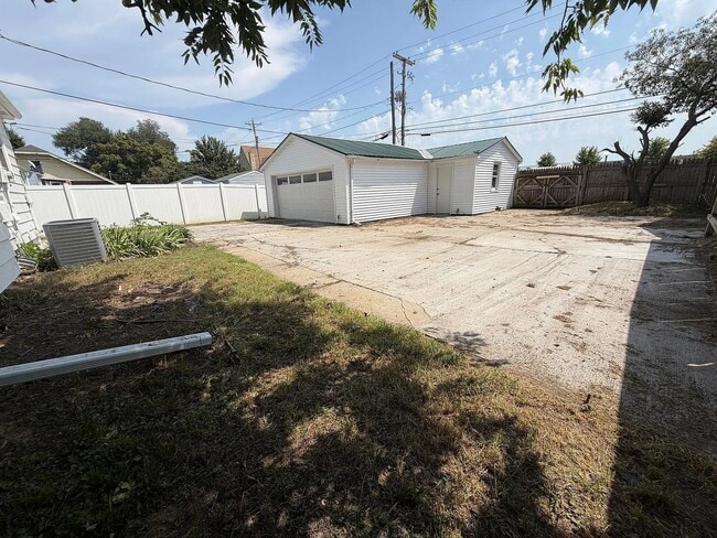 3131 Ave A