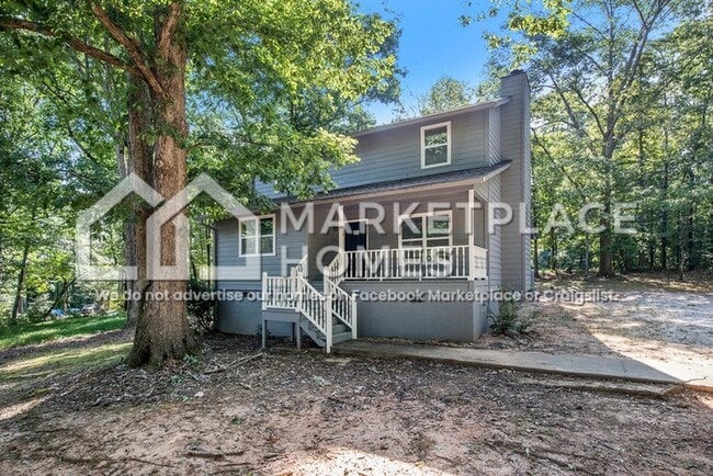 Building Photo - 3824 Cannon Dr