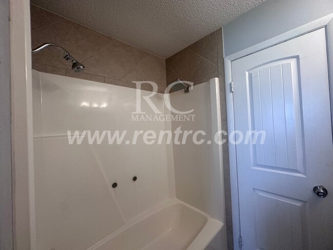 Photo - 917 Timberline-