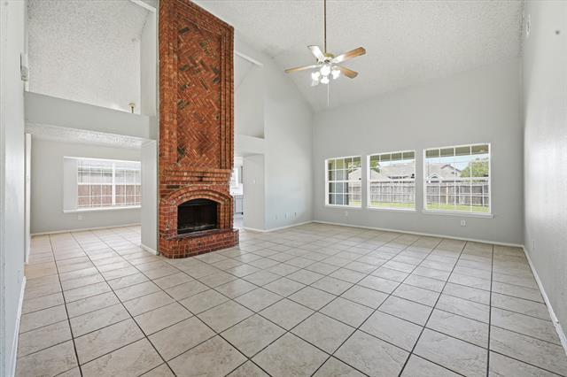 Photo - 2338 Stillwater Dr