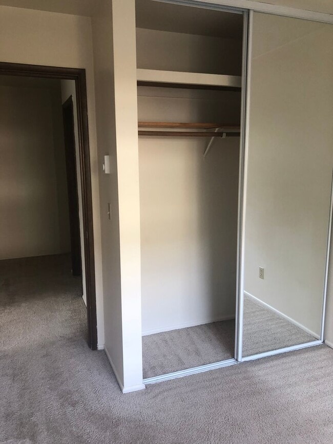 Photo - Camelot Apartments