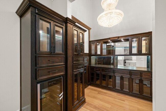 Photo - 4023 Breakwood Dr