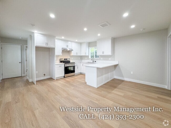 Building Photo - 316 Ximeno Ave Unit A Rental