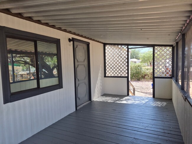 Photo - 5422 N Royal Palm Dr