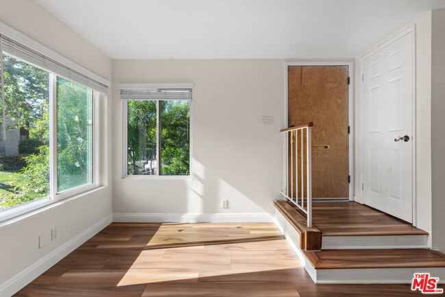 Photo - 4800 Maytime Ln