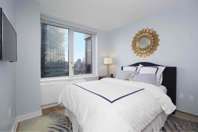 Photo - 4325 Hunter St