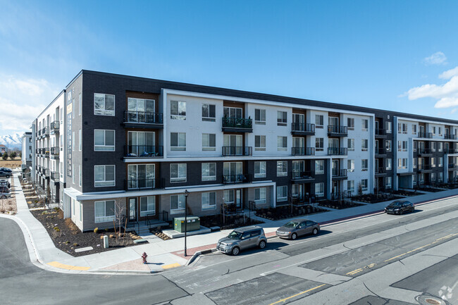 The Arza Apartments