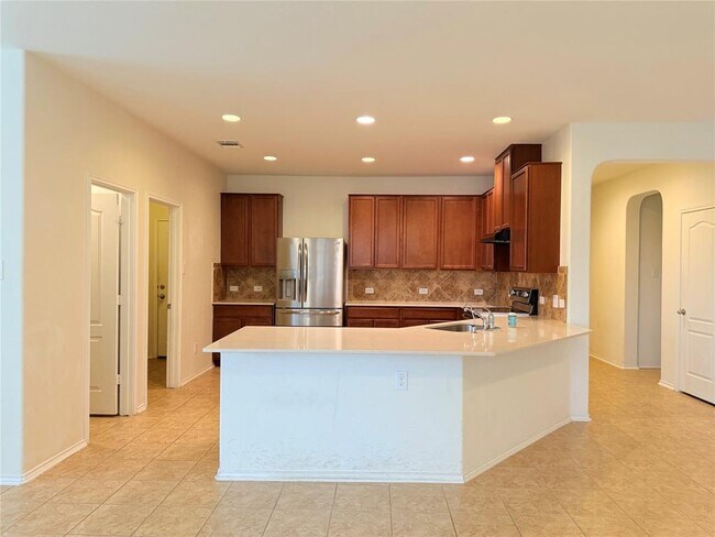 Photo - 1140 Yellow Iris Rd