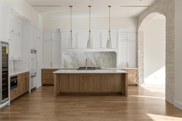 Photo - 6028 Richmond Ave