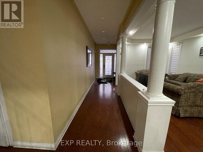 Photo - 544 Fernforest Dr