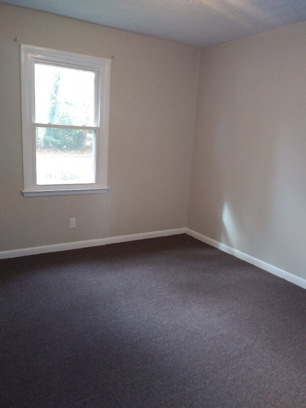 Photo - 2371 Brackett St SW