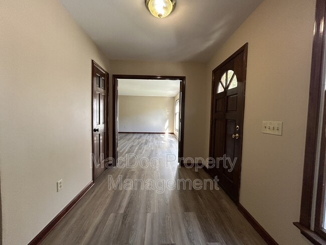 Photo - 1907 White Lake Dr