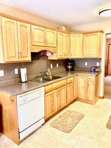 Photo - 604 E Illinois St