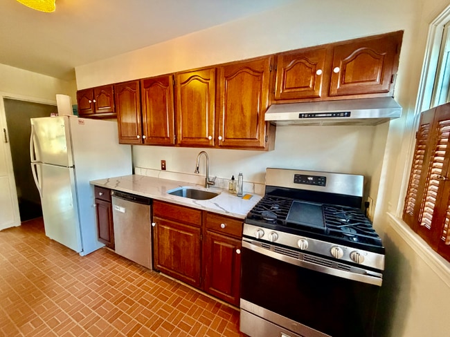 Photo - 143 Stanmore Rd