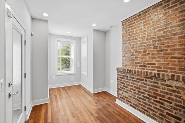 Photo - 1513 4th St NW Unit #LL