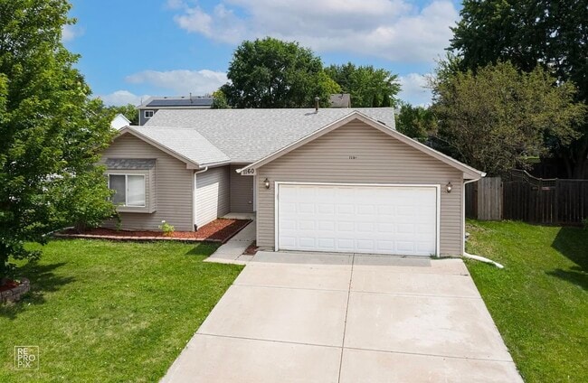 Photo - 1160 Middlebury Dr Casa