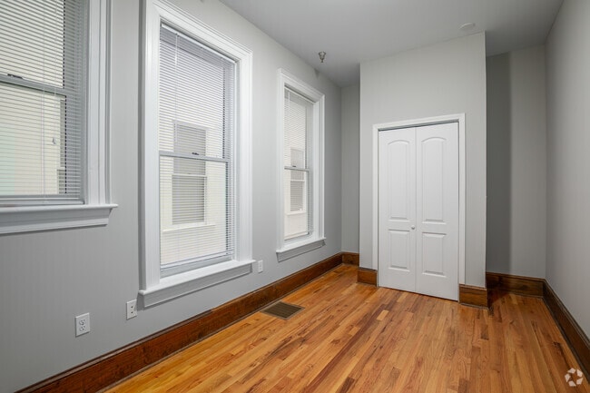 2BR, 1BA - 1,145SF - 2nd Bedroom