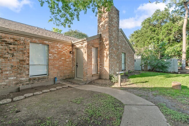 Photo - 9306 Tooley Dr