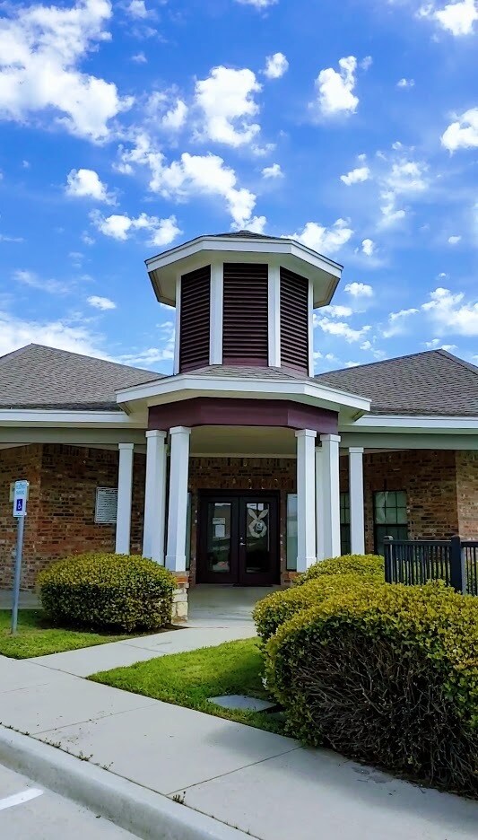 Crestview Place Apartments For Rent in Decatur, TX