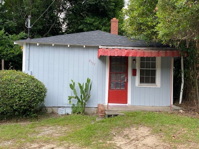 Rosewood Cottage - Rosewood Cottage House