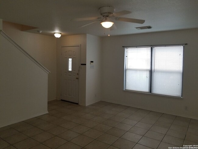 Photo - 3 Bedroom Home in Gated Community ***Medical Center***
