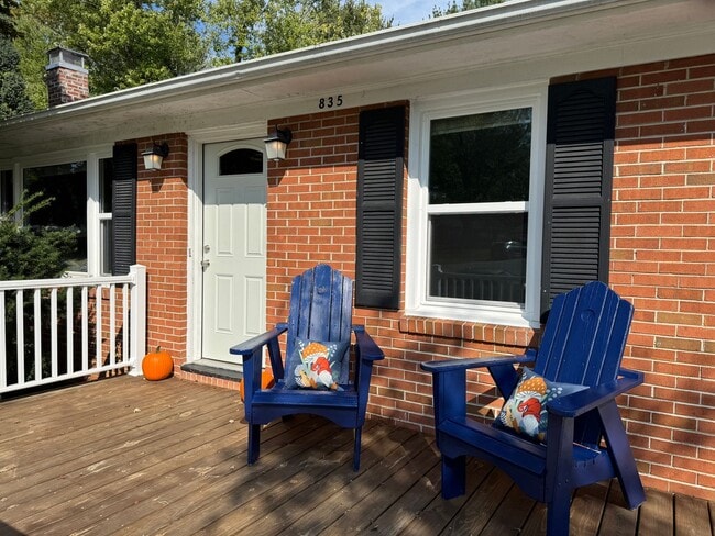 Photo - Spacious Home close to VT campus - 3bd 2ba